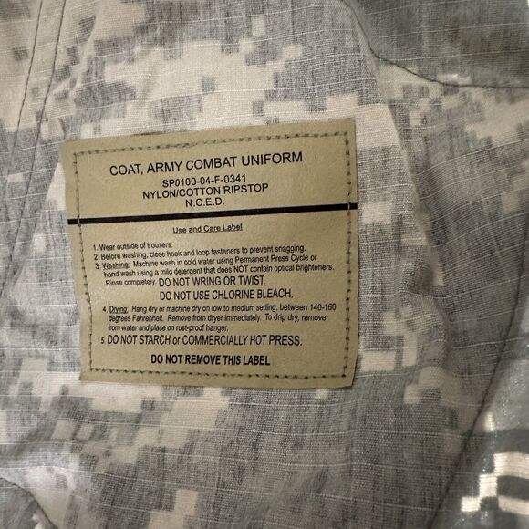 US Military ACU Army Combat Uniform Coat UCP Digital Camo Ripstop‎ Medium Reg - Picture 12 of 16
